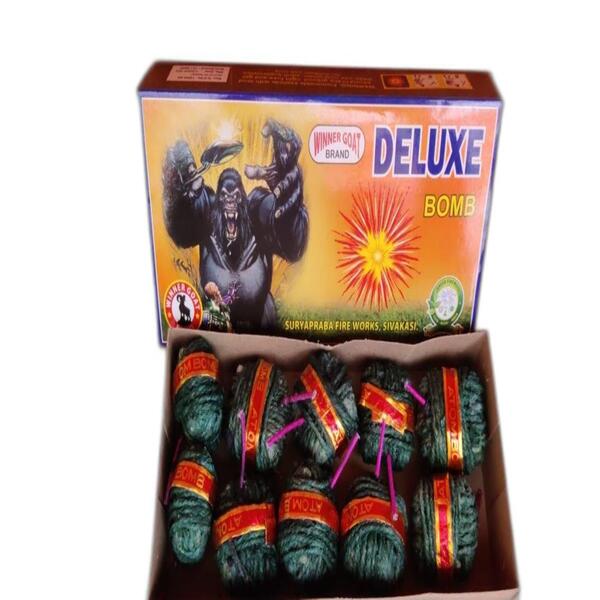 DELUXE BOMB